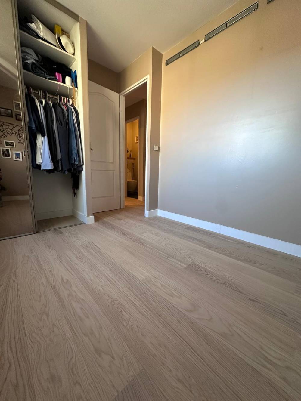 pose parquet contre collée à l’anglaise en Yvelines